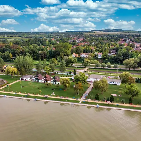 In 40847 Балатонмариафюрдё