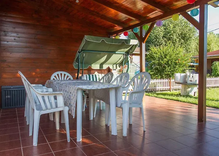 In 40847 Balatonmariafurdo
